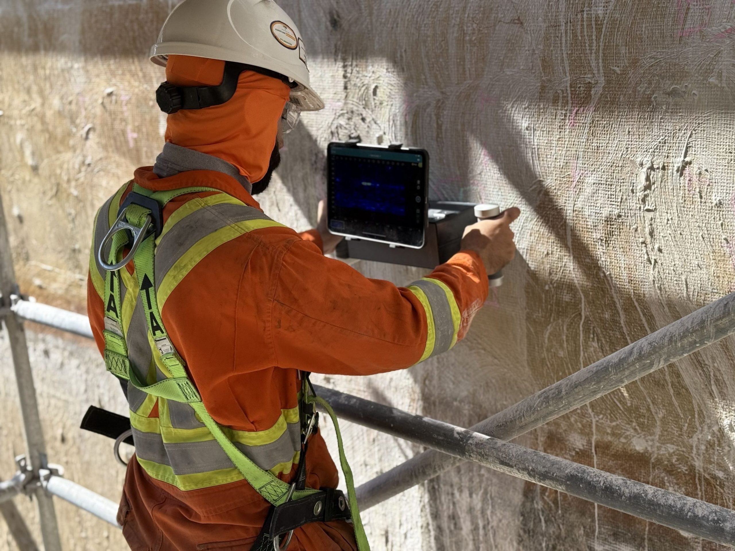 FPrimeC-Ultrasonic Pulse Echo Concrete Wall